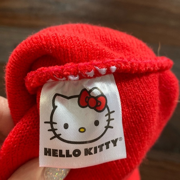 Hello Kitty Red Knit Beanie with Pom-Pom - Picture 3 of 3